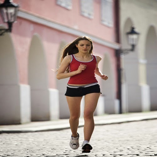 Chạy bộ đúng cách để giảm mỡ bụng