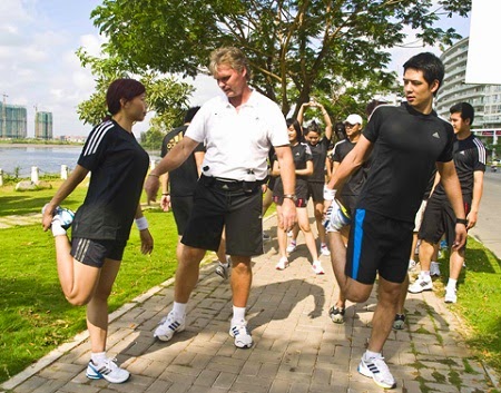 Những bài tập giảm cân đơn giản, dễ thực hiện ngay tại nhà Những bài tập giảm cân đơn giản, dễ thực hiện ngay tại nhà